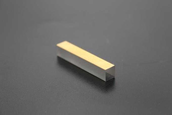 9 X 9 X 25 mm LiNbO3 EO Q スイッチ用のピエゾエレクトリック効果結晶 0